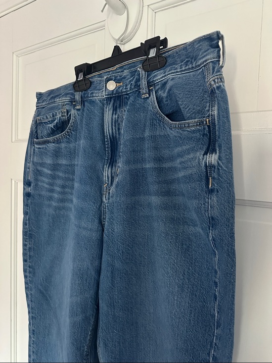 American Eagle Outfitters Denim - American Eagle Outfitters Mom Jeans Size 12 in Blue